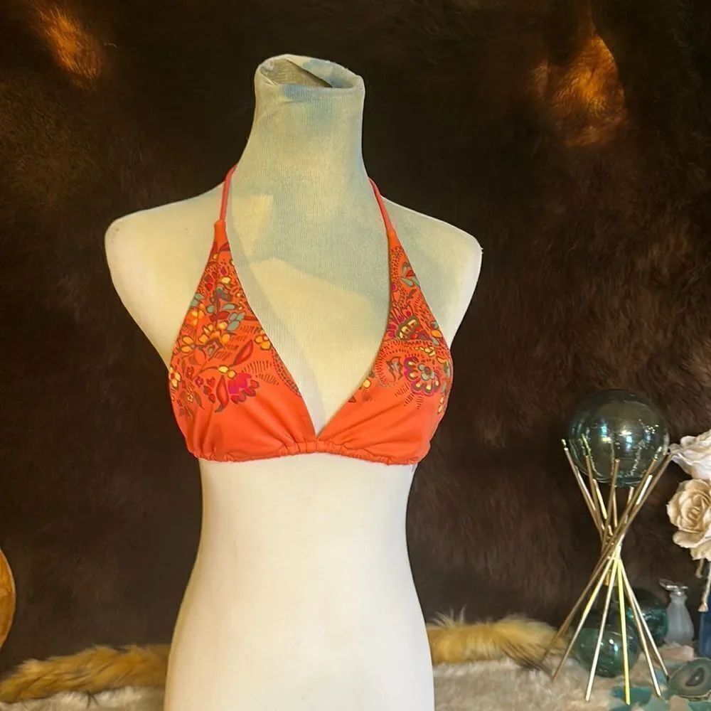 Victoria’s Secret bikini top M (3900)